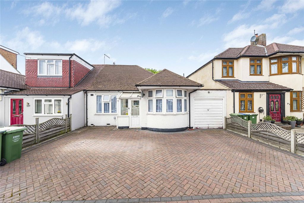Property photo 1 of 15 External