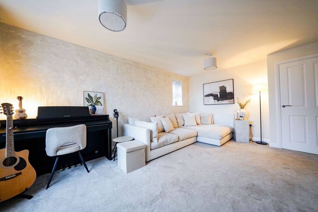 Property photo 1 of 19 Dsc04677