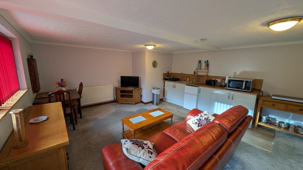 Property photo 2 of 9