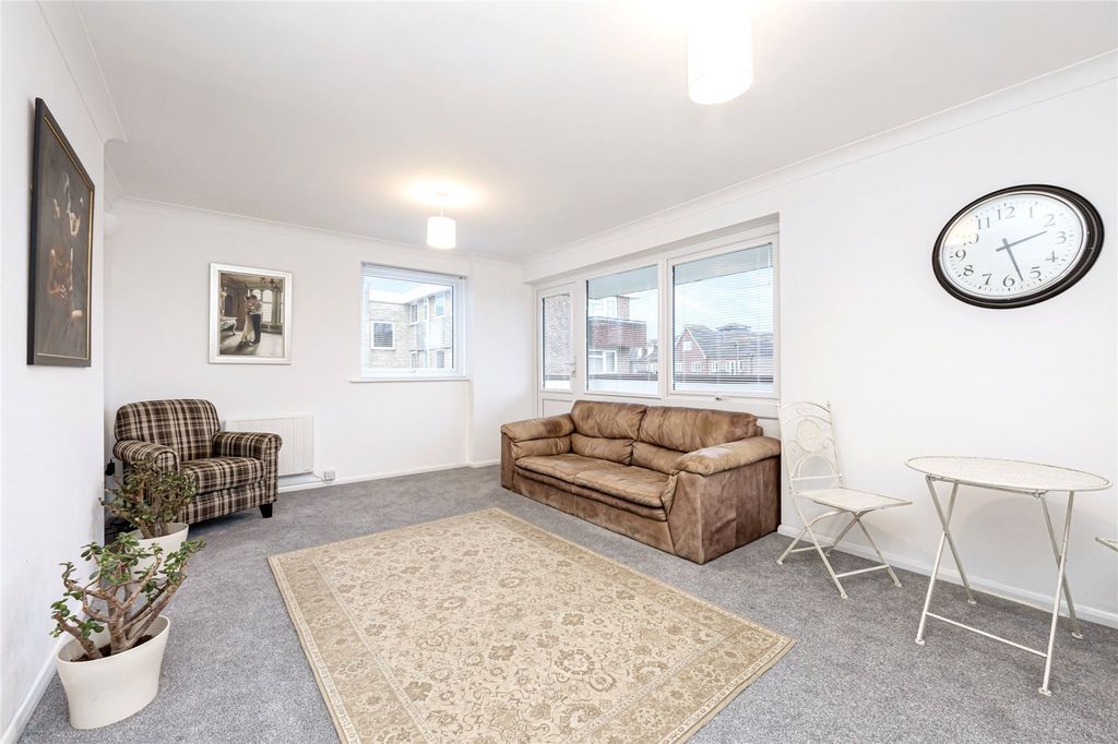 Property photo 2 of 11 Picture No. 06