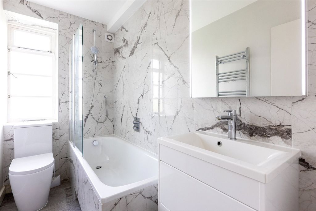 Property photo 3 of 14 Picture No. 04