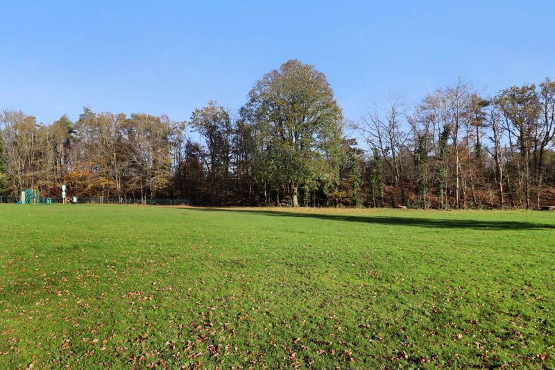 Property photo 3 of 14 Photo 12