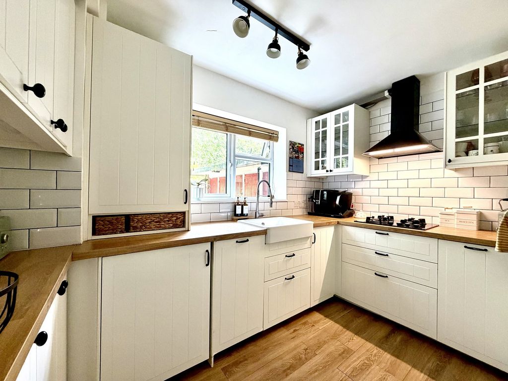 Property photo 3 of 14 Not Specified