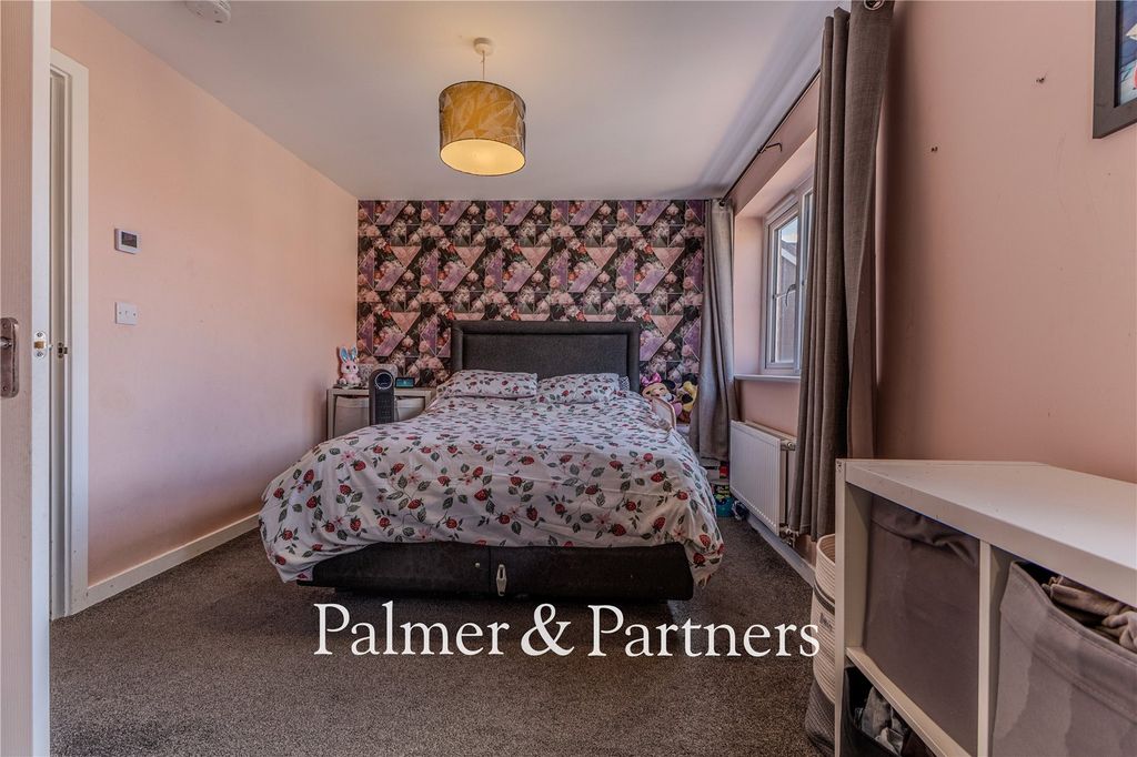 Additional image 13 of 4 bed semi-detached house for saleHodgson Avenue, Leiston, Suffolk IP16