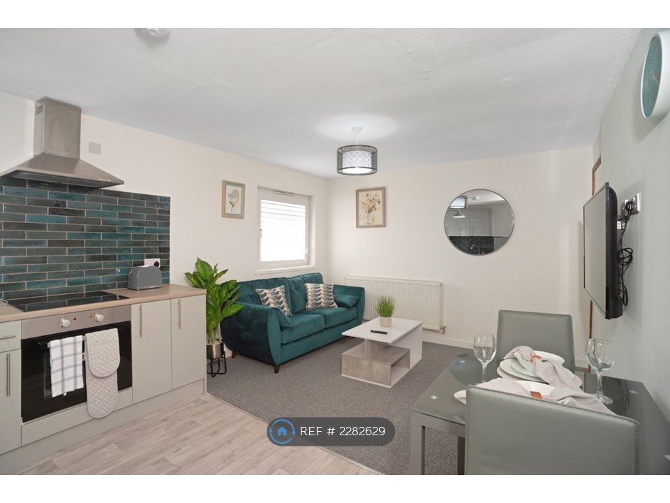 Property photo 1 of 25