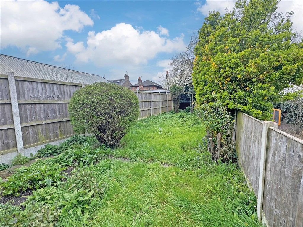 Property photo 2 of 6