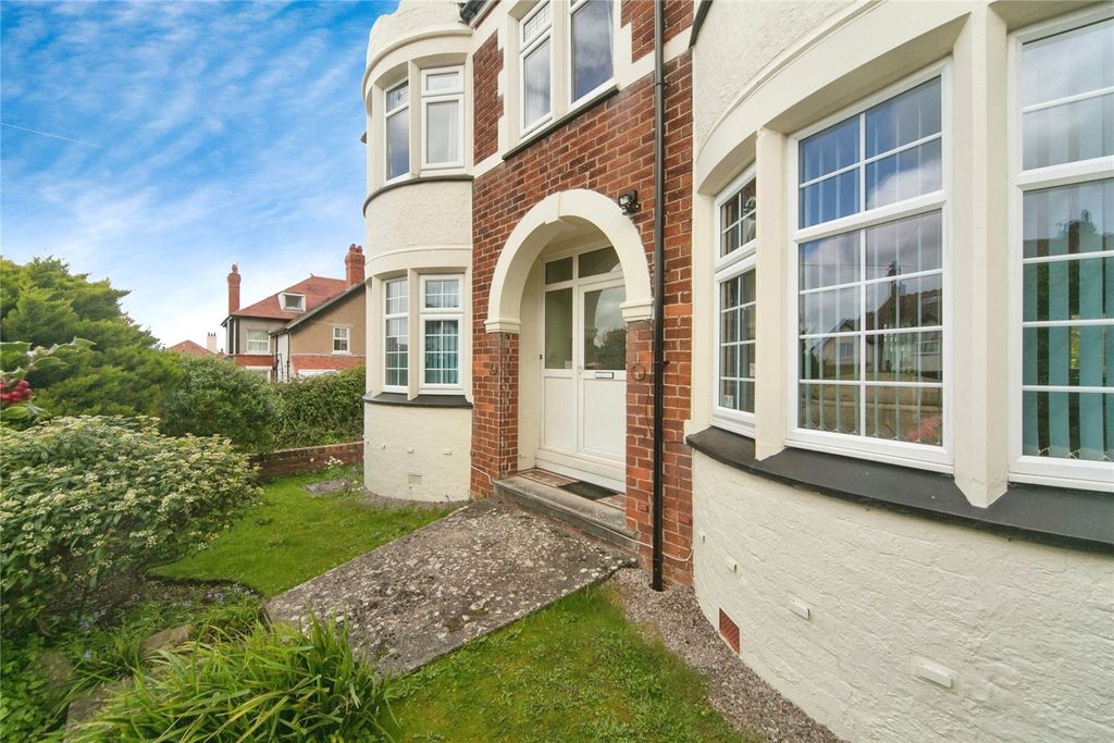 Property photo 1 of 16 Picture No. 19