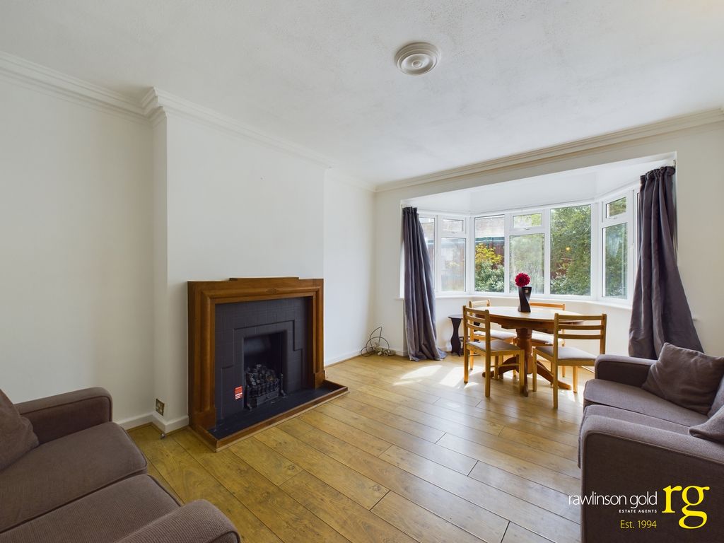 Property photo 2 of 6 Cam02900G0-Pr0148-Still001