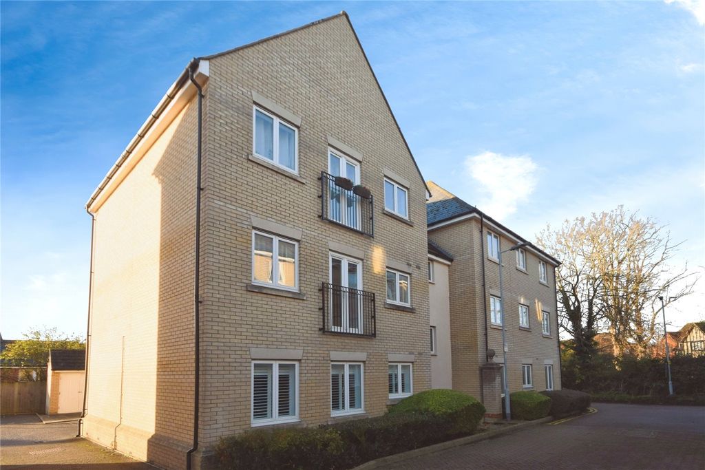 Property photo 1 of 17 Front