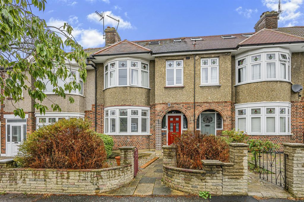 Property photo 1 of 20 Richmond Road-19.Jpg