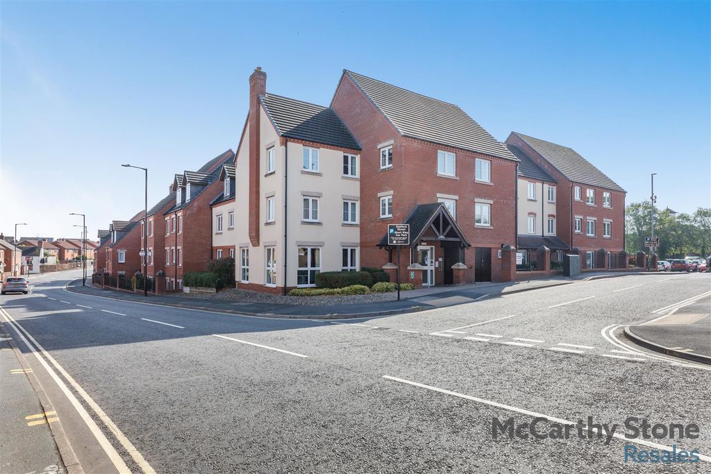 Property photo 1 of 22 8649121-Exterior01.Jpg