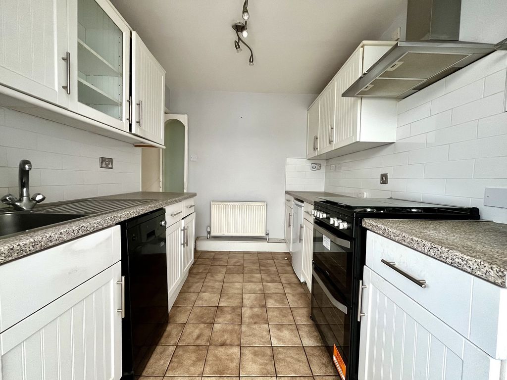 Property photo 3 of 11 Not Specified
