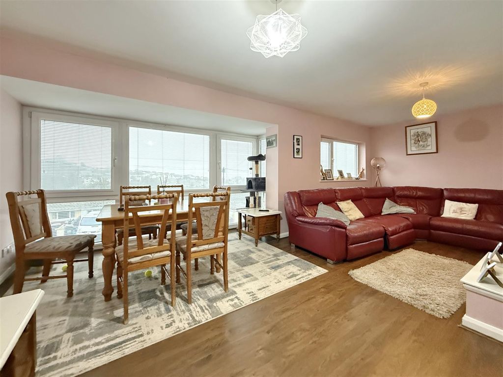 Property photo 2 of 23 Dining Area.Jpg