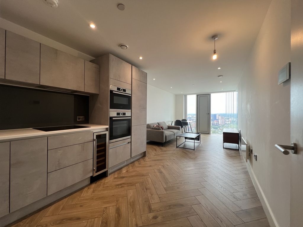 Property photo 2 of 15 Gallery