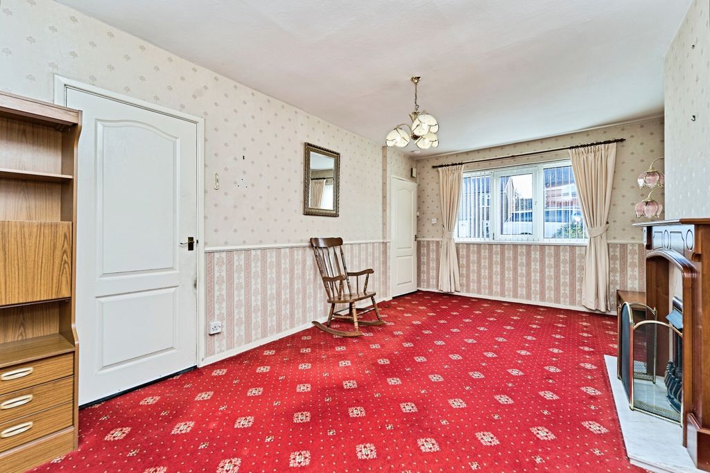 Property photo 3 of 15