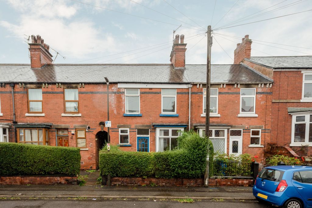Property photo 1 of 17
