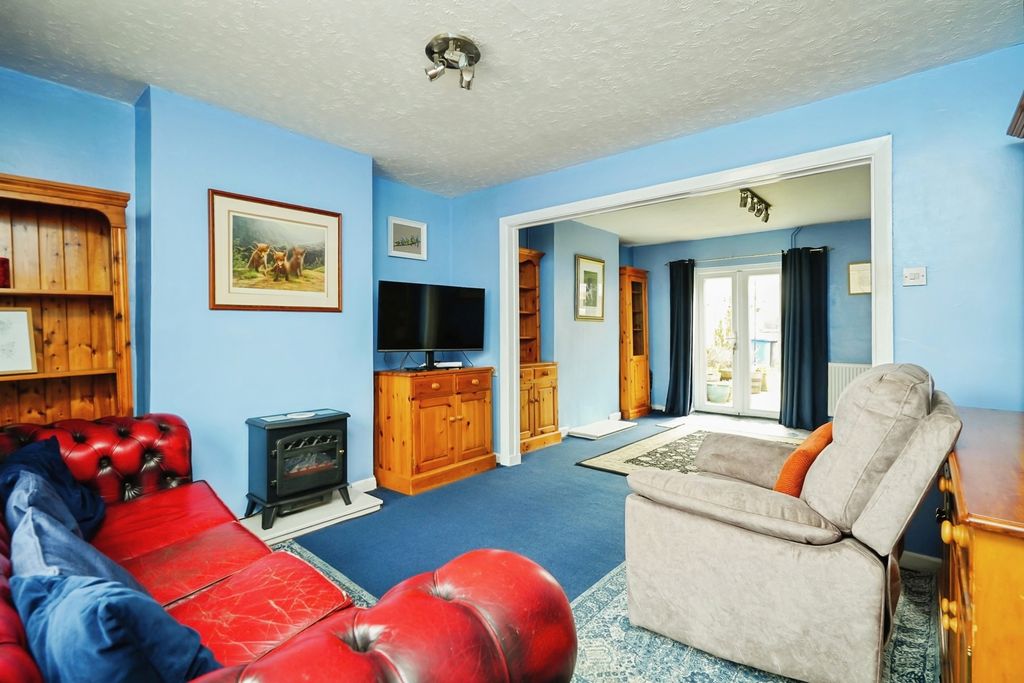 Property photo 2 of 17 Pbox-Img.Jpg