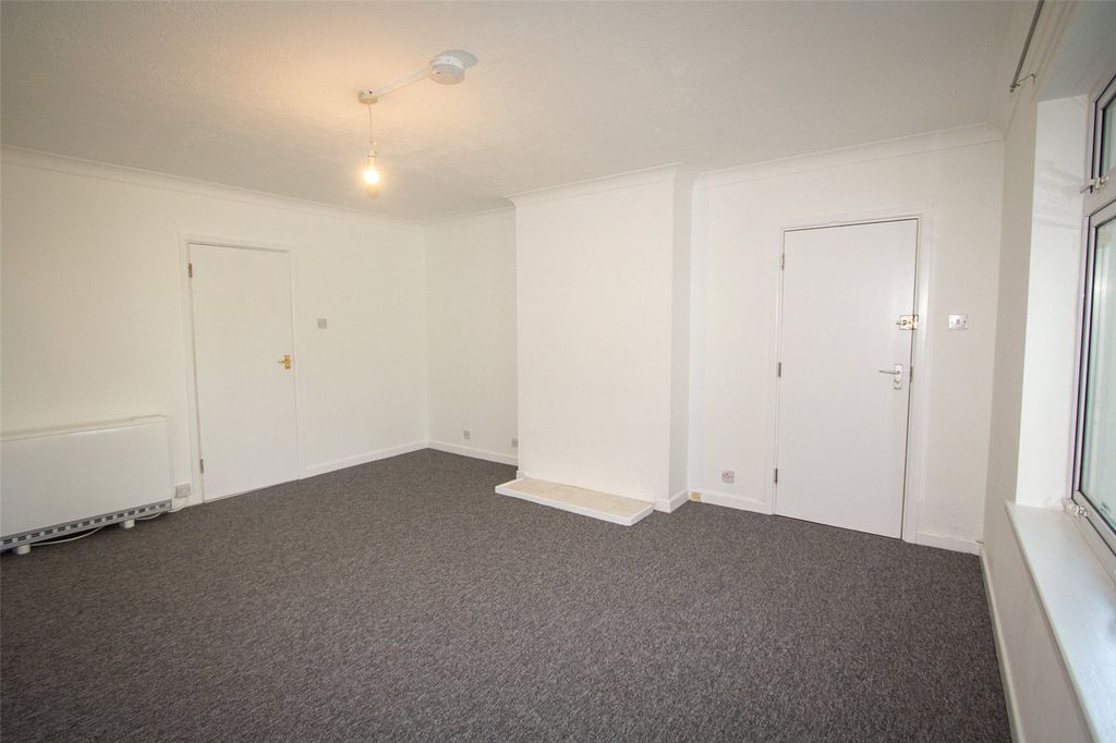 Property photo 3 of 14 Picture No. 09