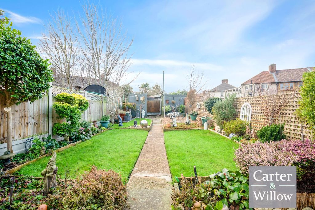 Property photo 2 of 15