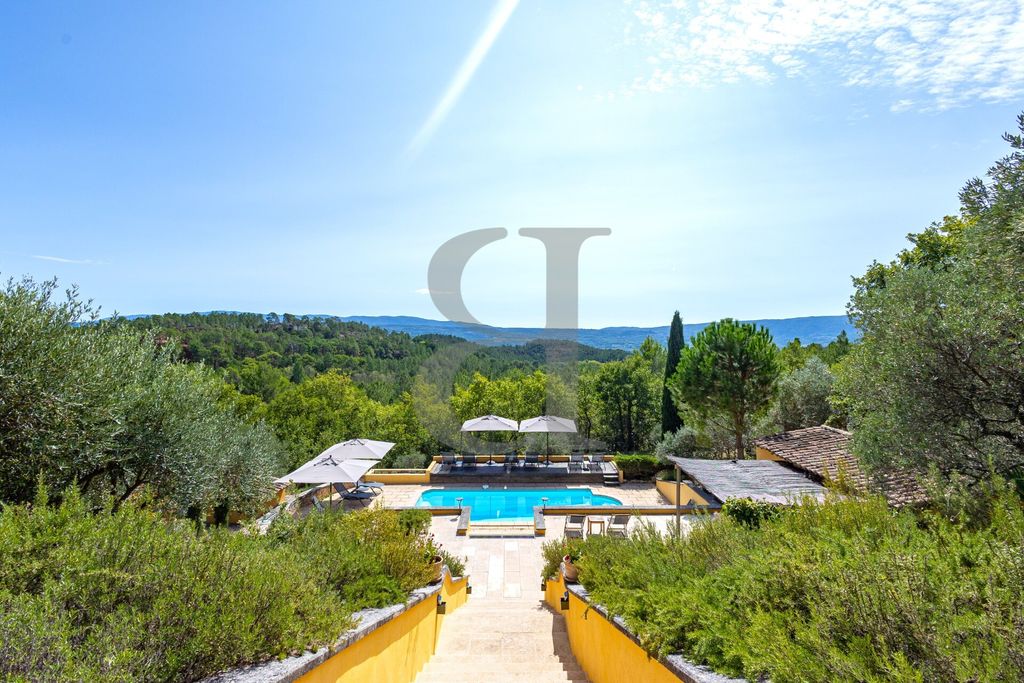 Property photo 2 of 26