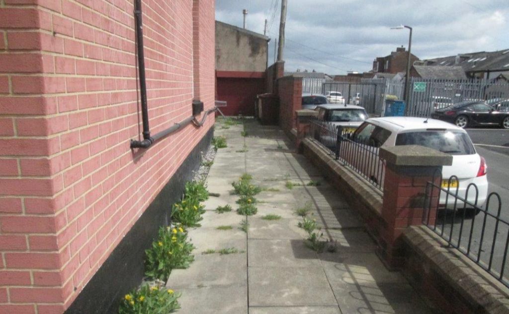 Property photo 2 of 10