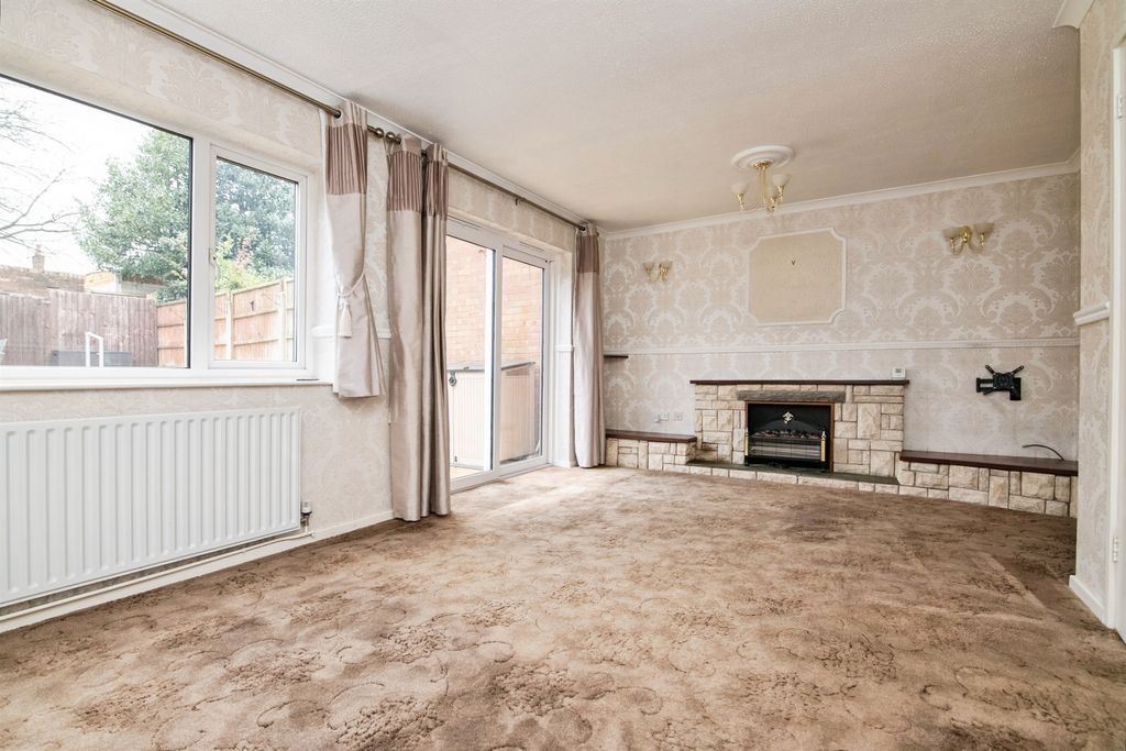 Property photo 3 of 14