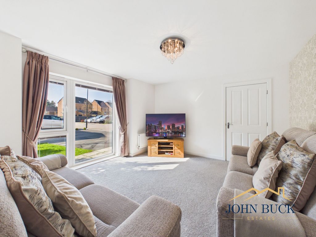 Property photo 3 of 26