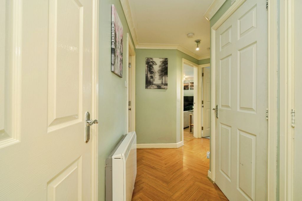 Property photo 3 of 13 Hallway