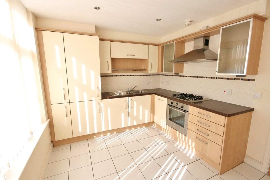 Property photo 2 of 8 Picture No. 07