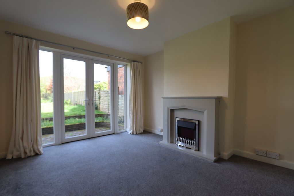 Property photo 3 of 12 Living Room