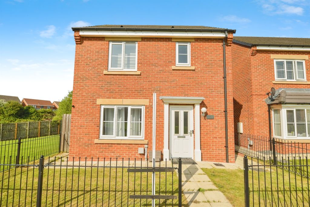 Property photo 1 of 17