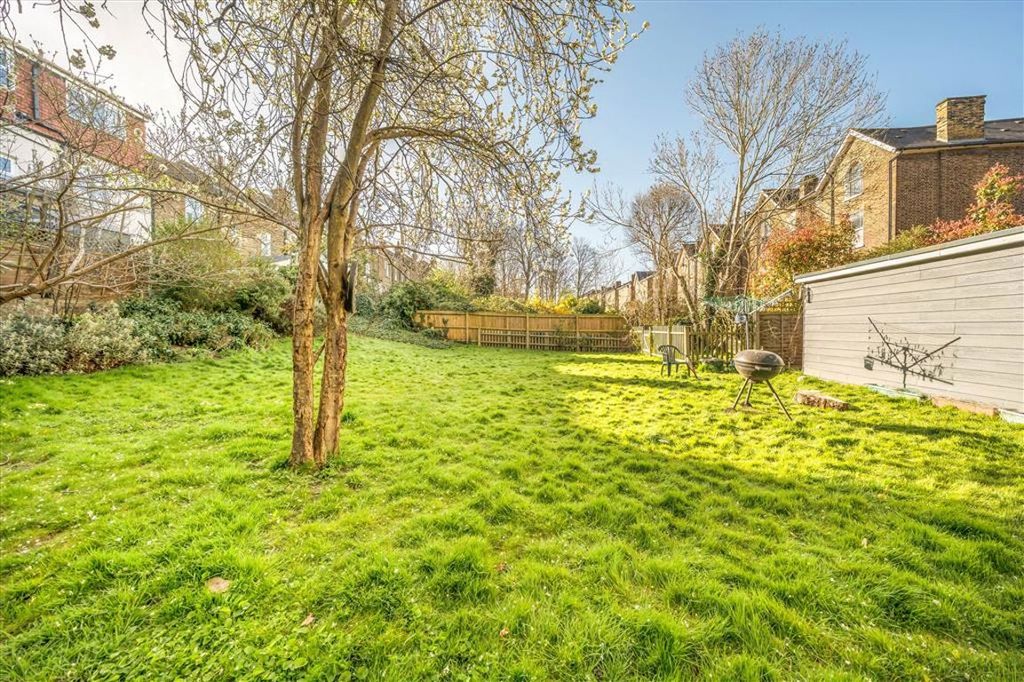 Property photo 3 of 10