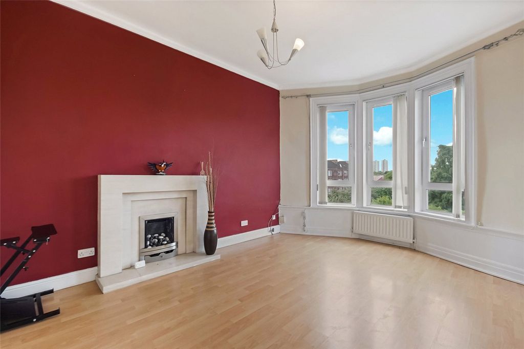 Property photo 2 of 13 2