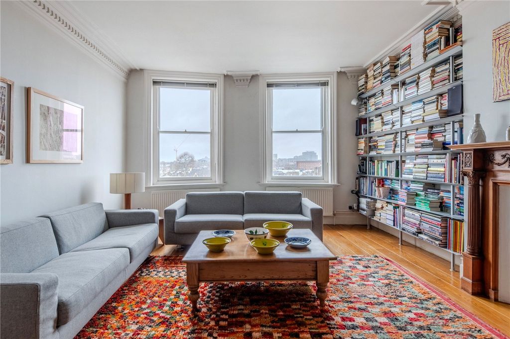 Property photo 3 of 13 Reception Room