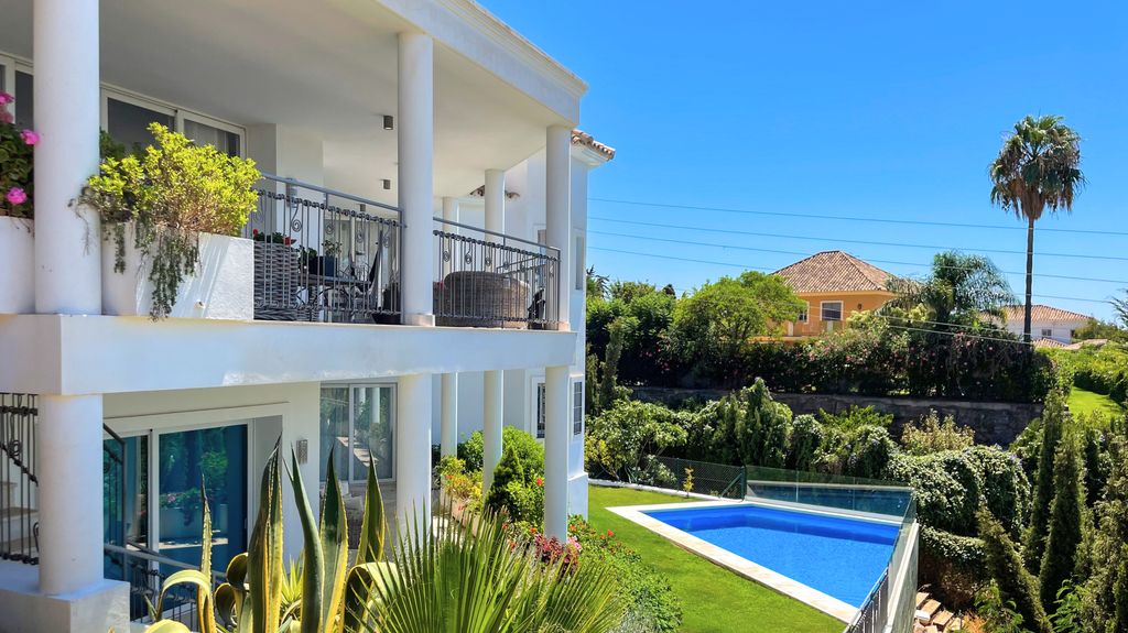 Property photo 3 of 40