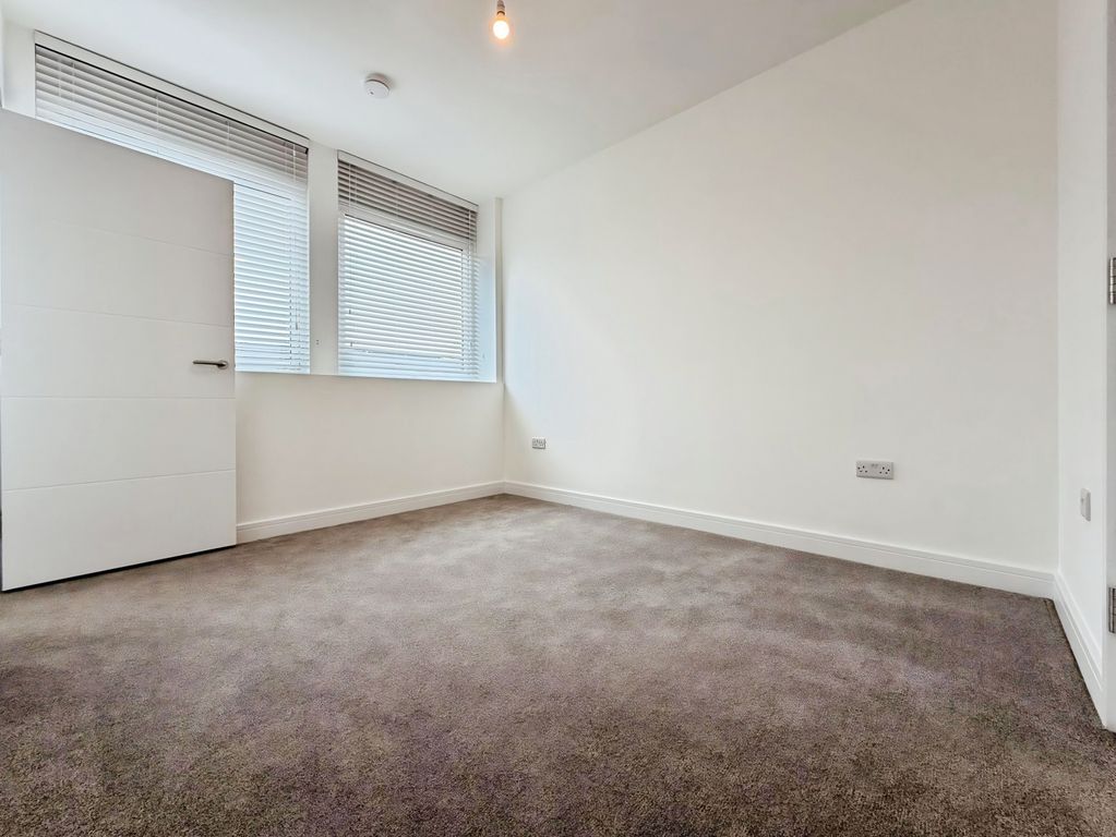 Additional image 8 of 2 bed flat to rent223 Guild House, Oundle Road, Peterborough PE2