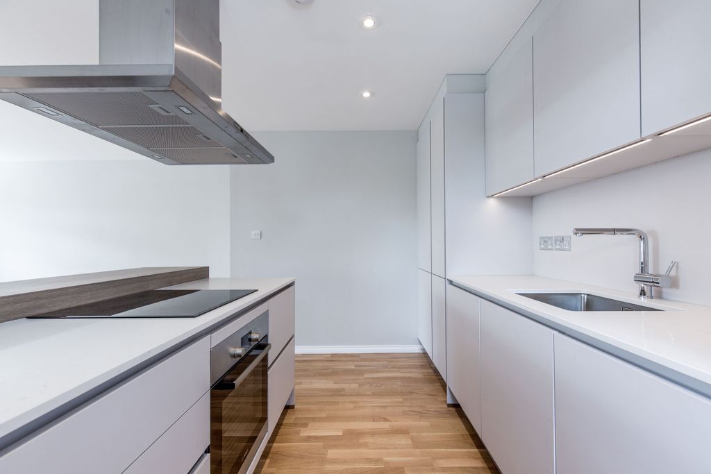 Property photo 1 of 14 Kitchen