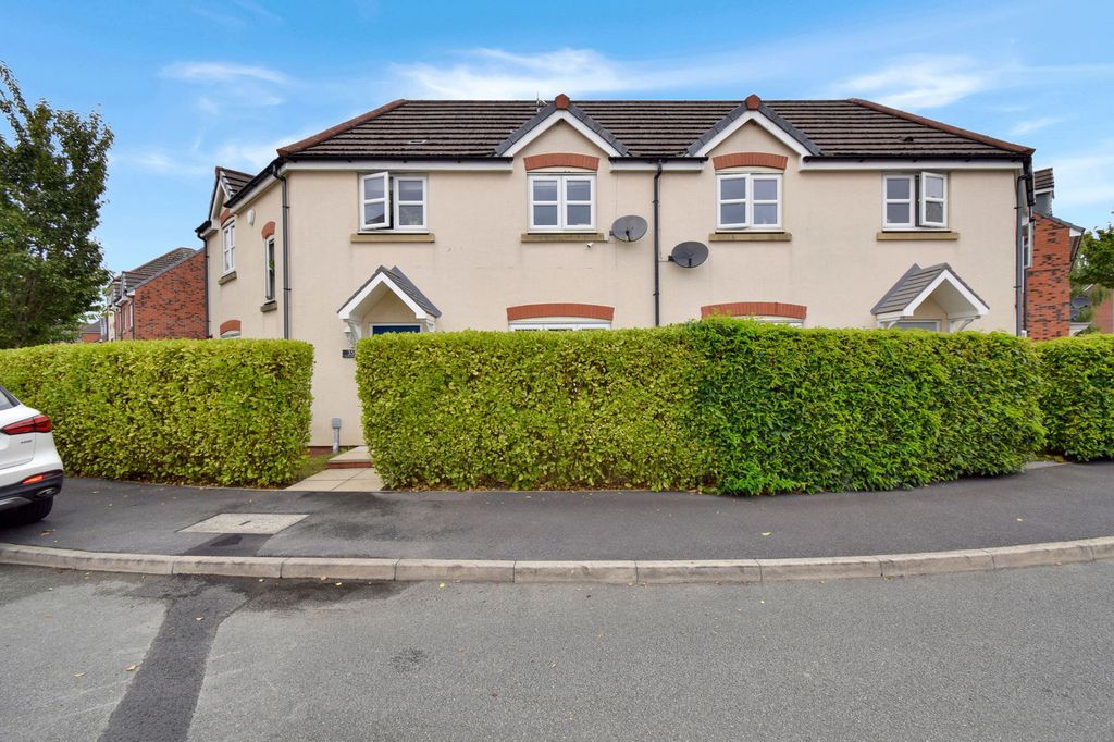 Property photo 1 of 16