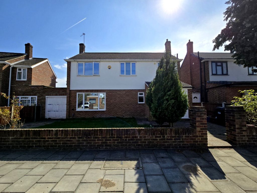 Property photo 2 of 9