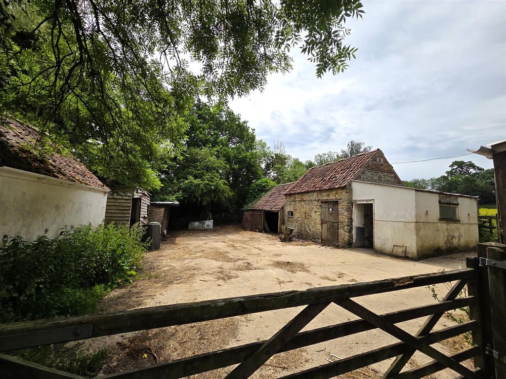 Property photo 1 of 9 Stables - Main.Jpg