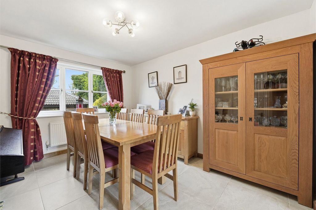 Additional image 5 of 4 bed detached house for saleClarendon Drive, Macclesfield SK10