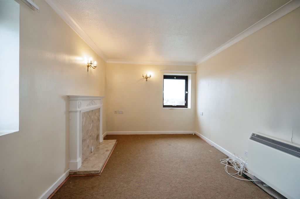 Property photo 1 of 8 Photography