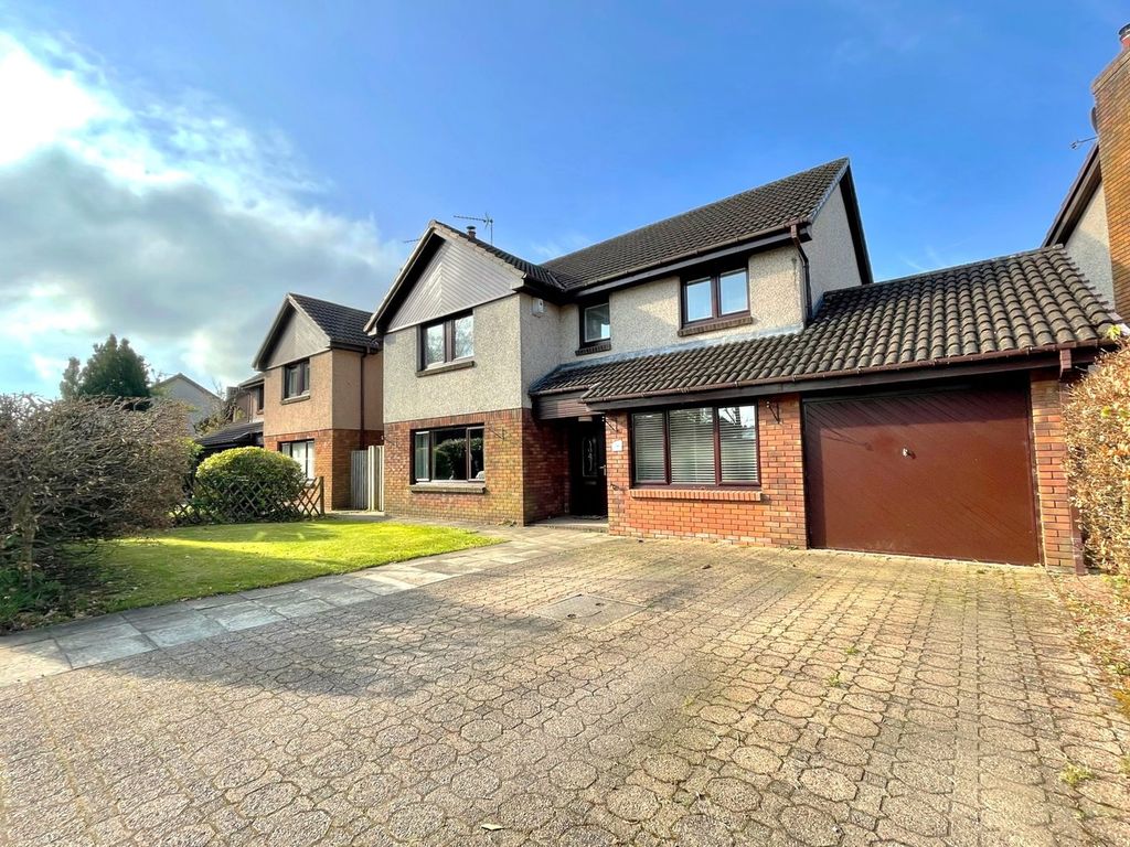 Property photo 1 of 42