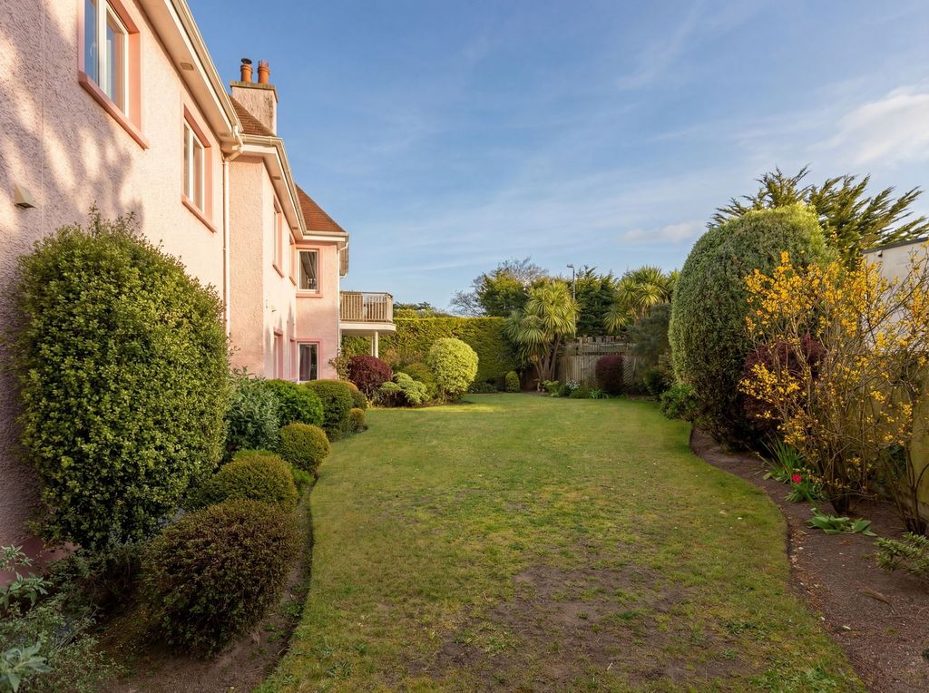 Additional image 33 of 3 bed flat for saleApartment 4 La Rocquaise, St Brelade JE3