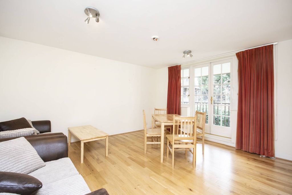 Property photo 2 of 7