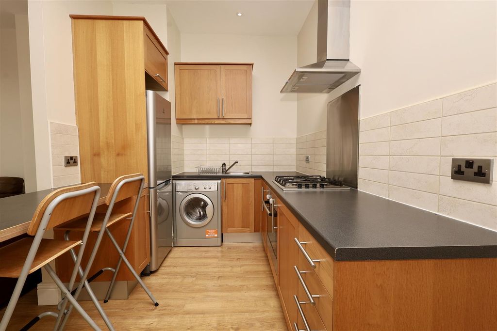 Property photo 3 of 13 Img_1234.Jpg