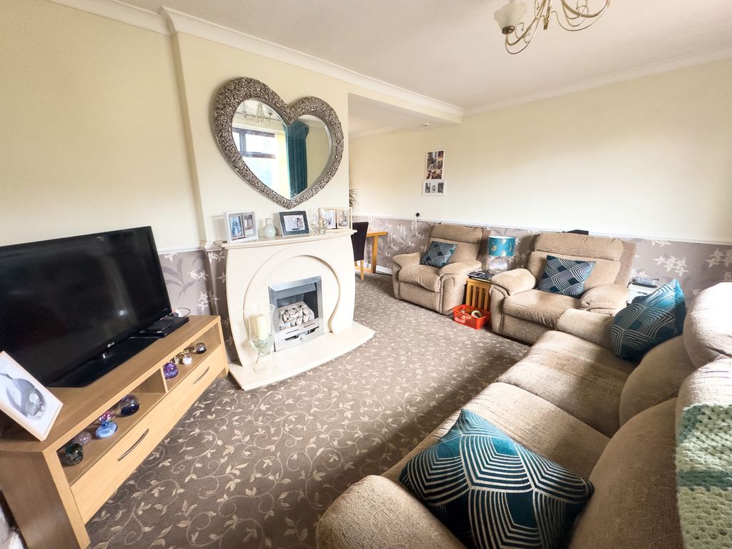 Property photo 3 of 23 Photograph