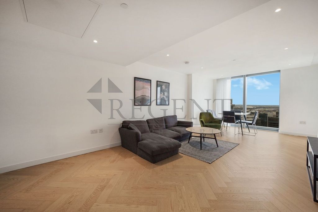 Property photo 1 of 18 (Main)