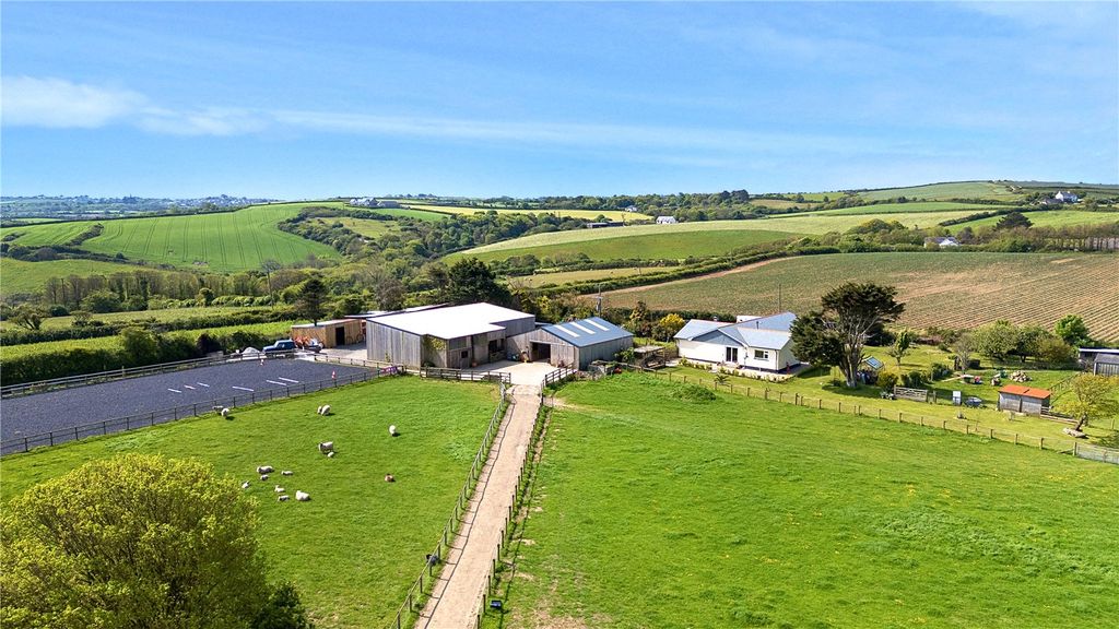 Property photo 2 of 21 Picture No. 05