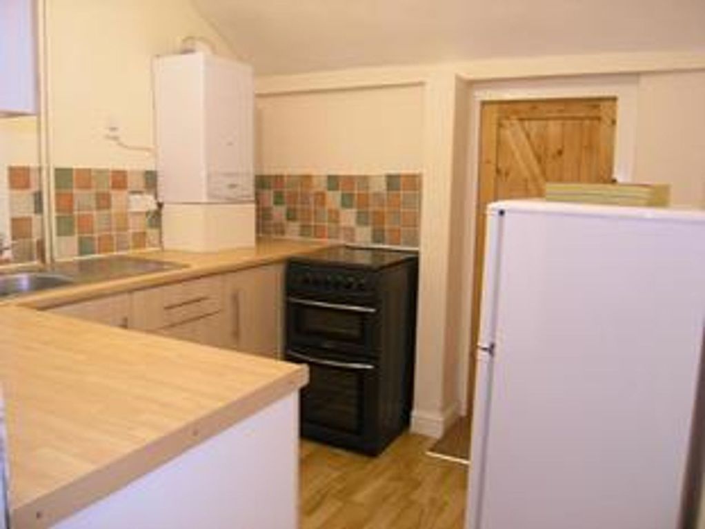Property photo 1 of 3 Kitchen